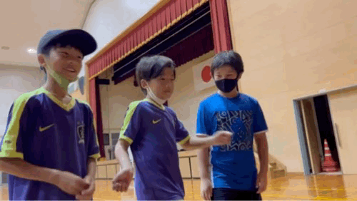 CD33D70F-3795-42D9-A2F7-277447727B8D.gif